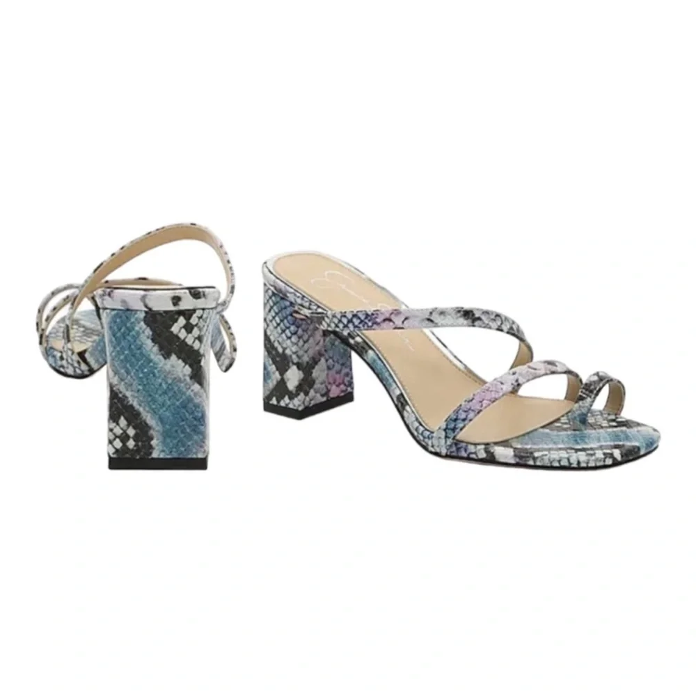 Jessica Simpson Block Heel Sandal - Picture 9 of 11